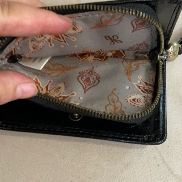 Hobo Black Leather Wallet - Picture 5 of 7